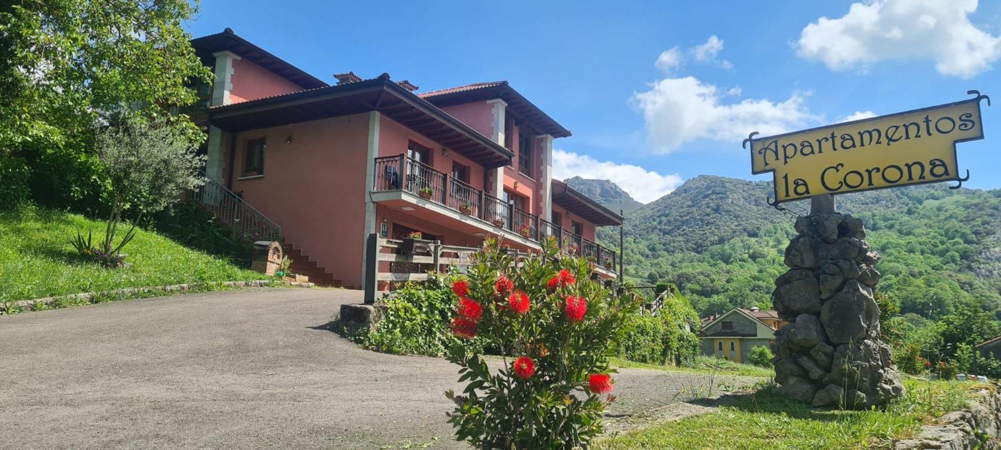 Apartamentos La Corona - Cabrales Carreña Exterior foto